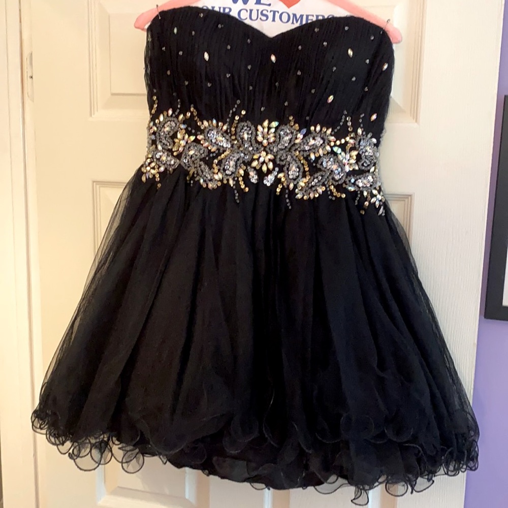 Strapless Black Tulle Party Dress